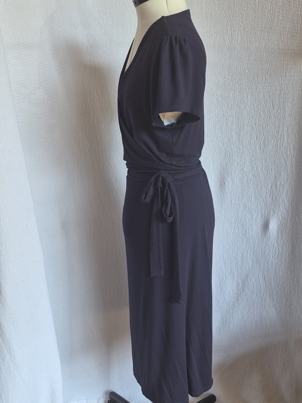 Boden Navy Wrap-Style Midi Dress with Side Tie - Picture 3 of 12